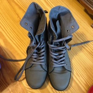 Men’s Levi Gray Combat Boots Size 12 High Top